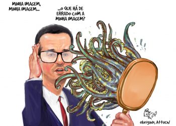 AROEIRA – “Espelho, espelho meu…”