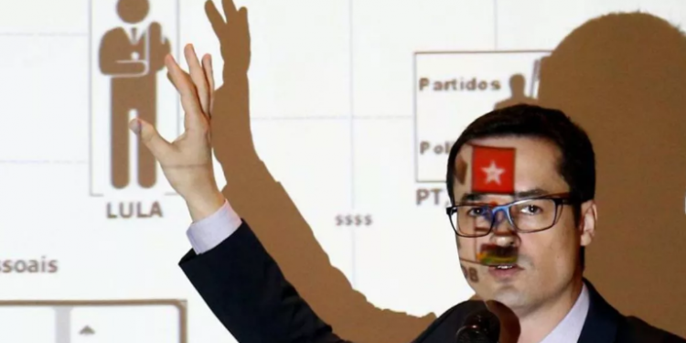 Advogados deixam defesa de Deltan após caso de mensagens da Lava Jato