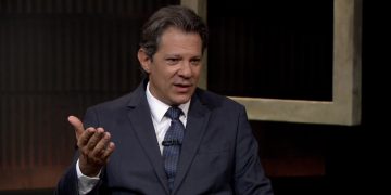 Justiça condena Haddad a 4 anos de prisão em regime semiaberto por crime de caixa dois na eleição municipal