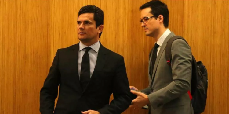 “Coisa de filme de terror”, diz juiz sobre conluio de Moro e Dallagnol