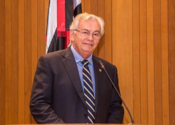 POLÍTICA | DEPUTADO ESTADUAL ARNALDO MELO CONFIRMA QUE PODERÁ DISPUTAR A PREFEITURA DE PASSAGEM FRANCA