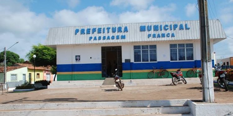 FNS Destina R$ 186.582,10 ao município de Passagem Franca e vereadores fazem vaquinha para compra de cestas básicas.