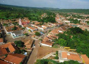 TRISTE O ANIVERSÁRIO DE PASSAGEM FRANCA