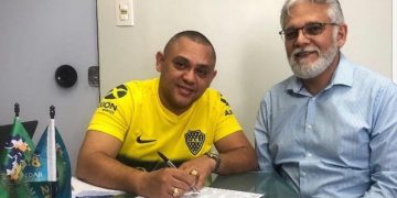 Fenômeno de votos na capital: Apóstolo é o nome da direita na disputa à prefeitura de São Luís.