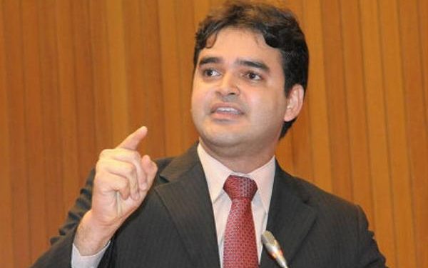 Rubens Júnior decola em pesquisa e garante: “Temos a melhor proposta de trabalho para São Luís”.