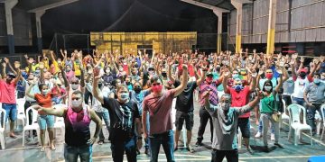 ITAPERA RECEPCIONA POETA E RUBENS DE FORMA CALOROSA