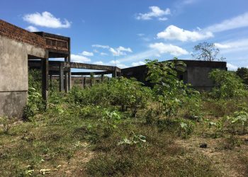 Hélder Aragão é acionado por irregularidade na construção de escola em Anajatuba
