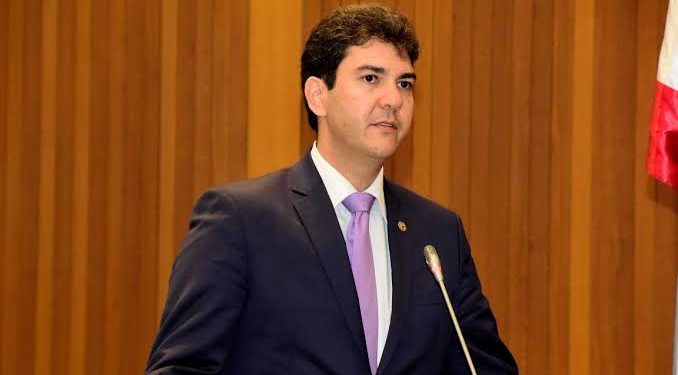 Braide tenta ressuscitar clã Sarney no Maranhão