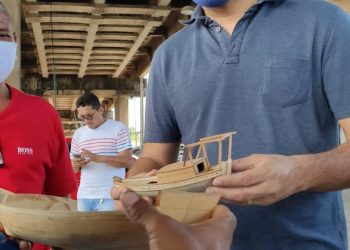 SOLUÇÕES EM CONJUNTO