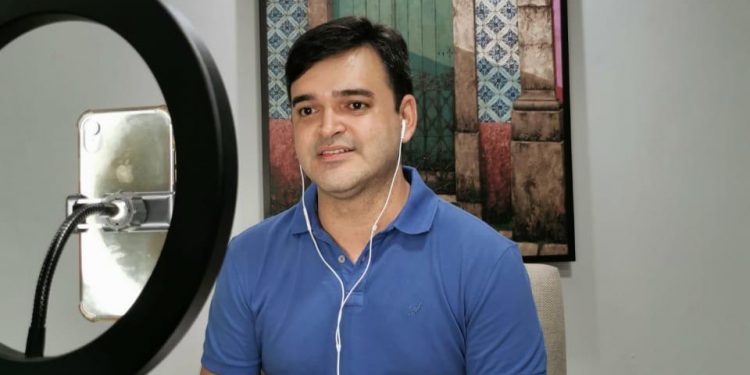 Rubens mostra preparo e se destaca em evento sobre Saneamento Básico