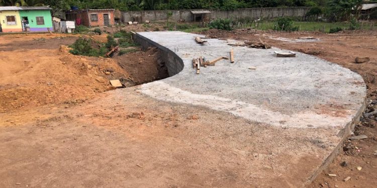 População do Fumacê de Baixo chama Edvaldo Holanda Júnior de “salvador da pátria”