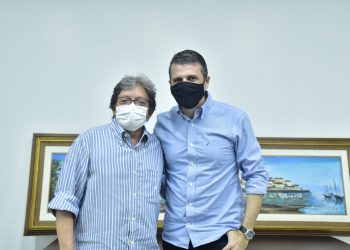 Dr. Gutemberg leva reivindicações de comunidades para o secretário David Col Debella, titular da Semosp