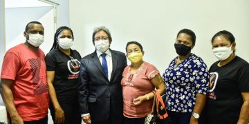 Agentes Comunitários de Saúde solicitam apoio do vice-presidente da Câmara Municipal de São Luís, vereador Dr. Gutemberg. 