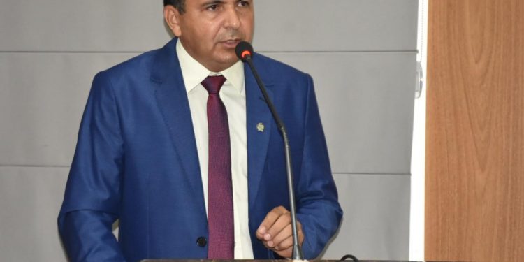 Vereador Domingos Paz defende a realização de cultos como essencial em tempos de pandemia