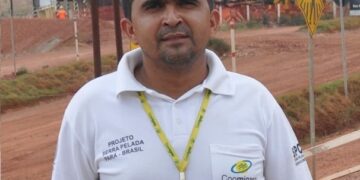 EX-CANDIDATO DO PHS CÉLIO SA DEIXOU CABO ELEITORAL SÓ DE CUECA NAS ELEIÇÕES DE 2018.