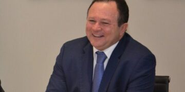 Hospital informa que Carlos Brandão se recupera bem e em breve estará de volta ao Maranhão