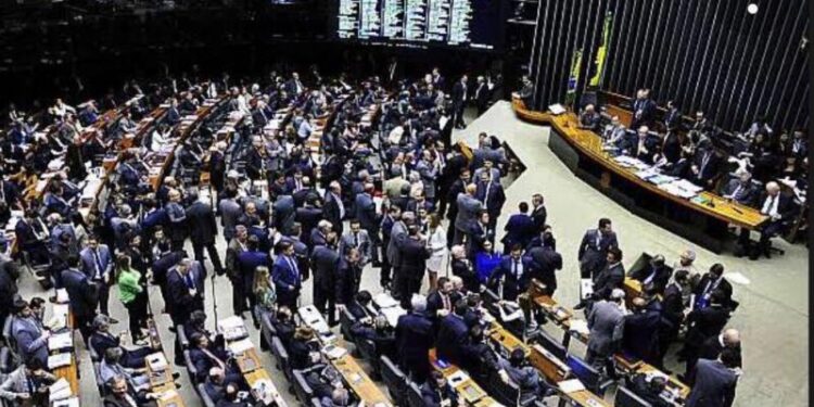 Deputados de mandatos podem dar adeus enquanto novos inquilinos deverão desembarcar em Brasília a partir de fevereiro de 2023