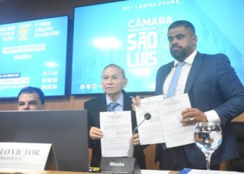 Paulo Victor promulga dez leis de iniciativa do Legislativo Municipal