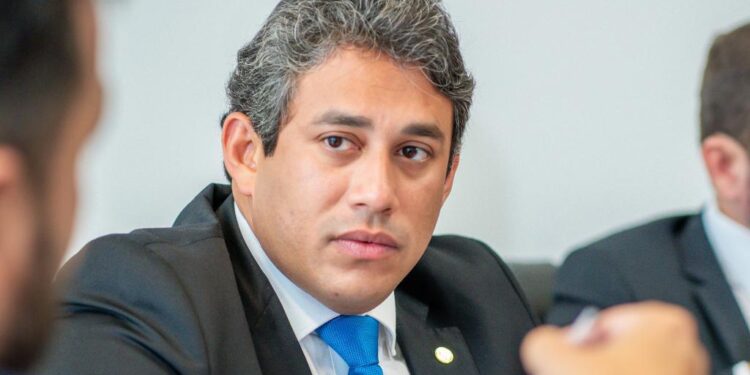 Lei proposta por Osmar Filho inclui Festa da Juçara no calendário oficial do Maranhão