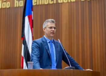 Neto Evangelista destaca coerência do governador e defende unidade da base de apoio ao governo na Assembleia