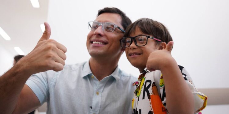 Rafael Secom: A ação de Duarte Jr. para pessoas com deficiência e pais atípicos resulta em mais de 2.500 atendimentos oftalmológicos
