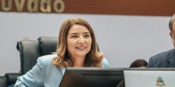 Iracema Vale alcança alto índice de transparência na gestão da Alema, avalia TCE