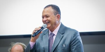 Em Brasília, Brandão assina contrato de R$ 45 milhões para reforçar combate a incêndios no Maranhão