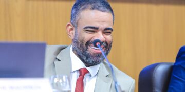 Paulo Victor propõe criação do programa “Ecoponto Digital São Luís” para descarte consciente de lixo tecnológico