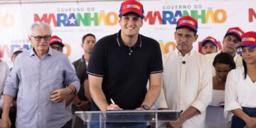 Orleans Brandão marca presença e reforça compromisso com Passagem Franca durante festa de 190 anos