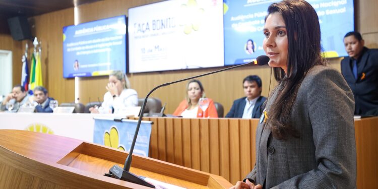 Audiência Pública proposta pela vereadora Clara Gomes debate combate à exploração sexual infantojuvenil em São Luís