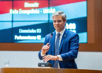 Neto Evangelista afirma que oposicionistas têm ódio no coração e fazem críticas vazias a ações do governo