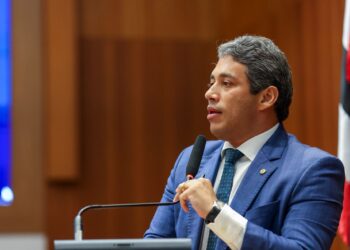 Projeto de Lei do deputado Osmar Filho visa proteger crianças e adolescentes no ambiente digital