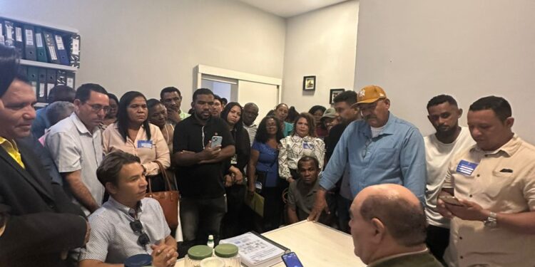 Por unanimidade, Câmara aprova o requerimento do vereador Astro de Ogum que propõe implantação do Projeto MACAIB