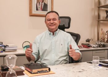 Brandão garante reajuste de 10% para professores em 2026 e amplia investimentos na valorização da categoria