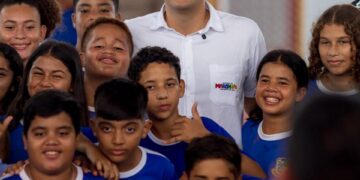 Orleans Brandão participa da entrega de obras e anúncio de novos investimentos para a Região Tocantina