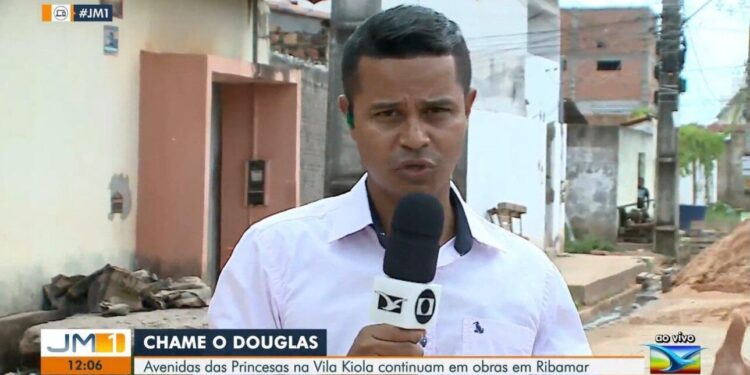 A POLÍTICA CONFUNDIU PUBLICAÇÃO COM COMUNICAÇÃO!