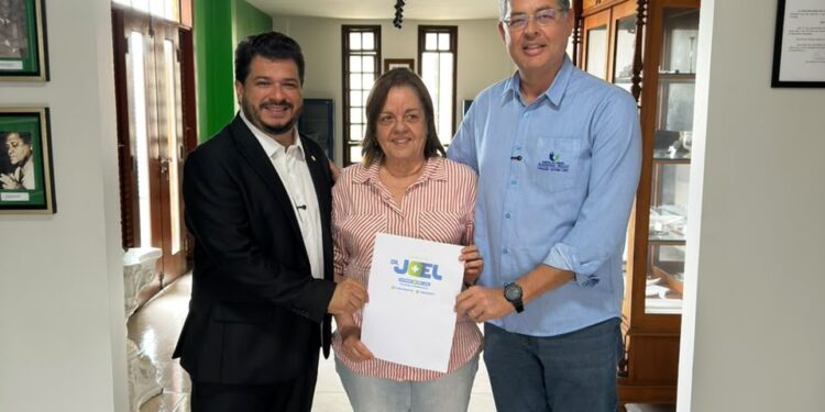 Pediatria e reconstrução mamária estão entre os serviços que serão beneficiados por emendas de Dr. Joel ao Aldenora Bello